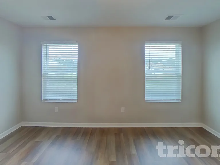 139 McMakin Dr — Photo 6