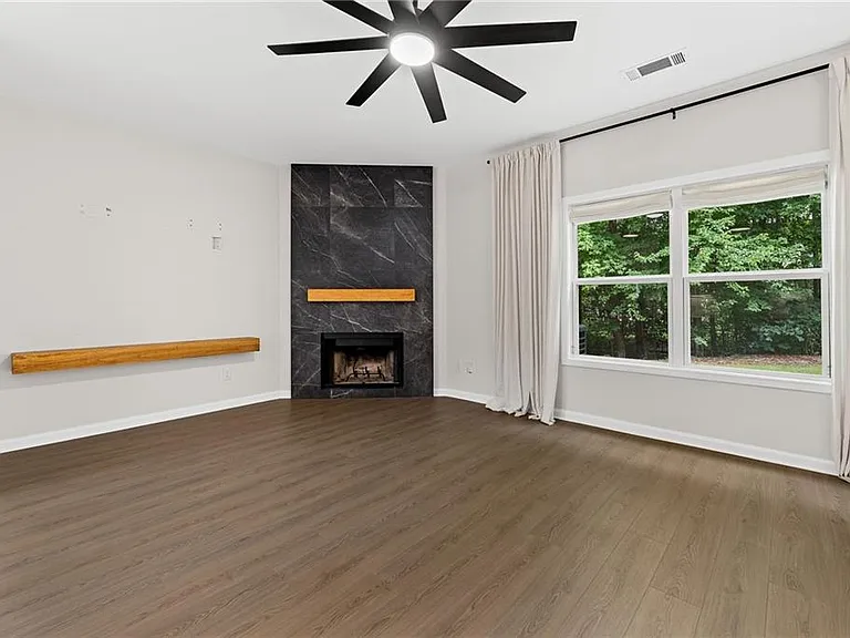 386 Creek Manor Way — Photo 12