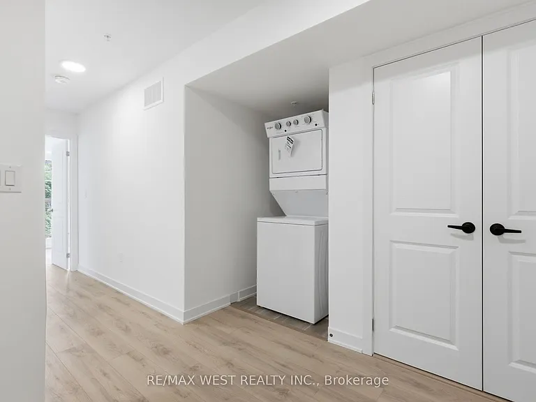 521 Big Bay Point Rd #7 — Photo 13