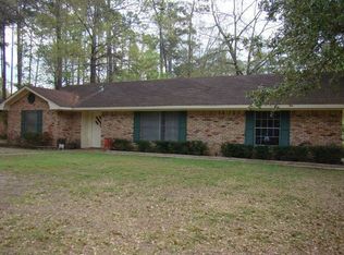 506 Willow Bend Dr, Lufkin, TX 75901
