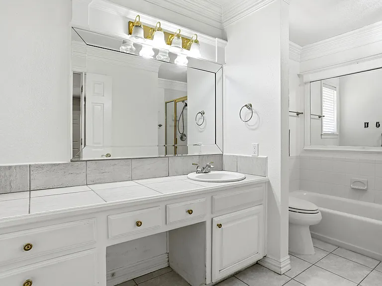 1812 Kynette Dr — Photo 11