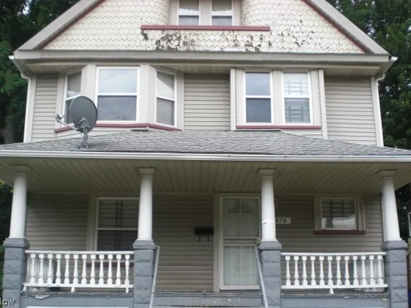 876 E 149th St, Cleveland, OH 44110