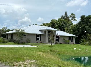 19681 Skipper Rd, North Fort Myers, FL 33917