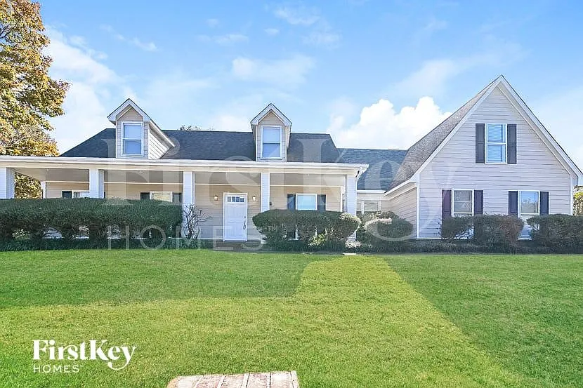 8690 Rivermill Cv
