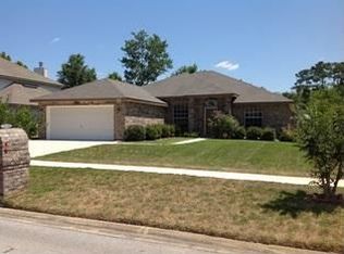 3250 Woodglen Dr, Orange Park, FL 32065