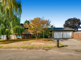 1704 NW 100th St, Vancouver, WA