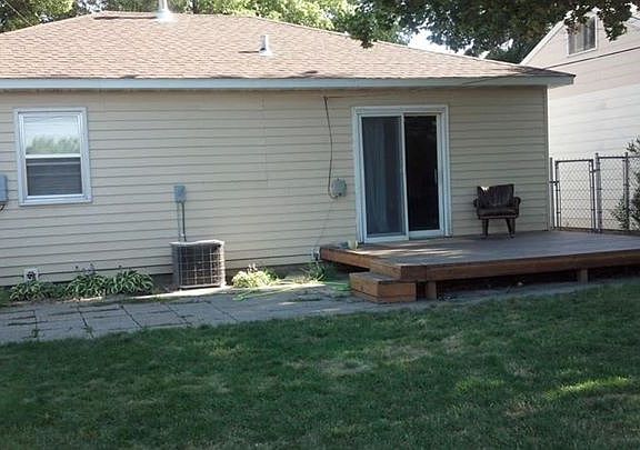 3rd image of 4421 Ryan Ave