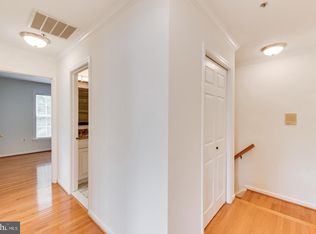 11710 Scooter Ln #7, Fairfax, VA 22030