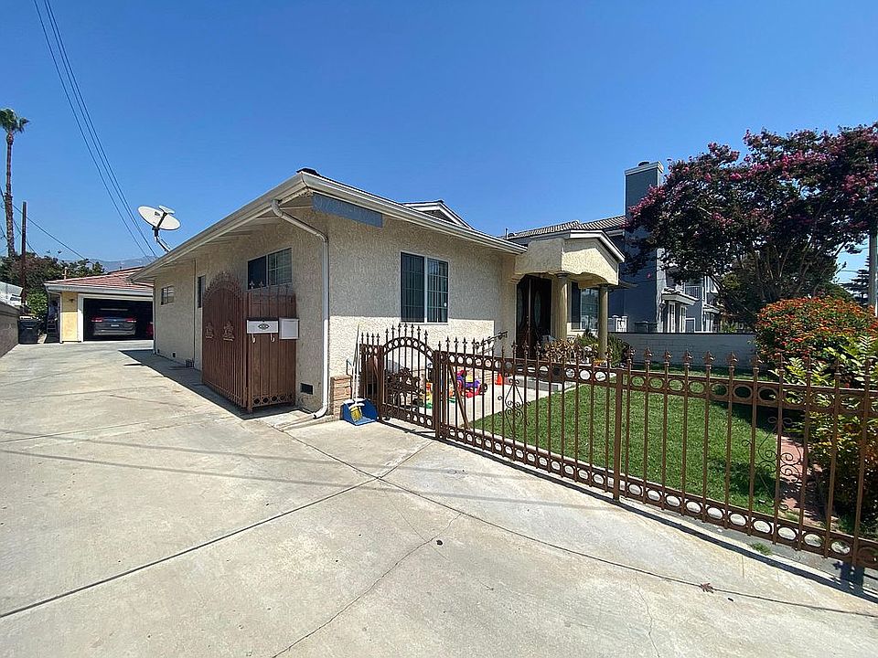 1st image of 9731 E Naomi Ave