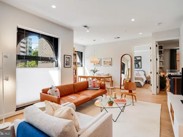 2525 Pennsylvania Ave NW #204, Washington, DC 20037