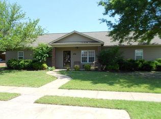 374 Springdale Dr, Marion, AR 72364