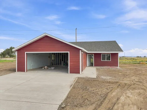 10894 Eagle Ct, Belle Fourche, SD 57717