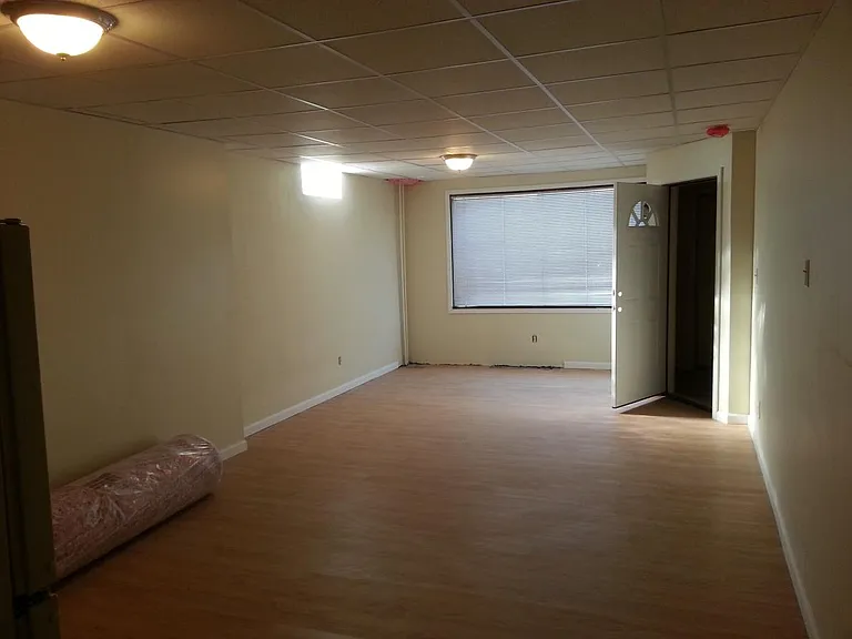 101 3rd St #9 — Photo 9
