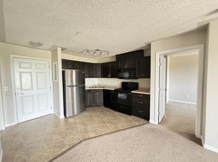 River Gate, Edmonton, AB T6P 1M2