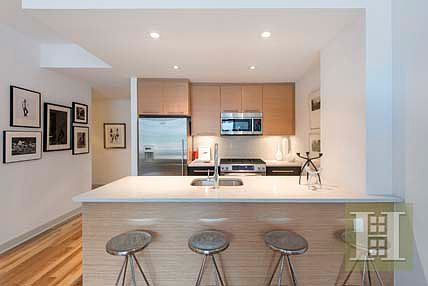 2nd image of 64 Bayard St APT 5C
