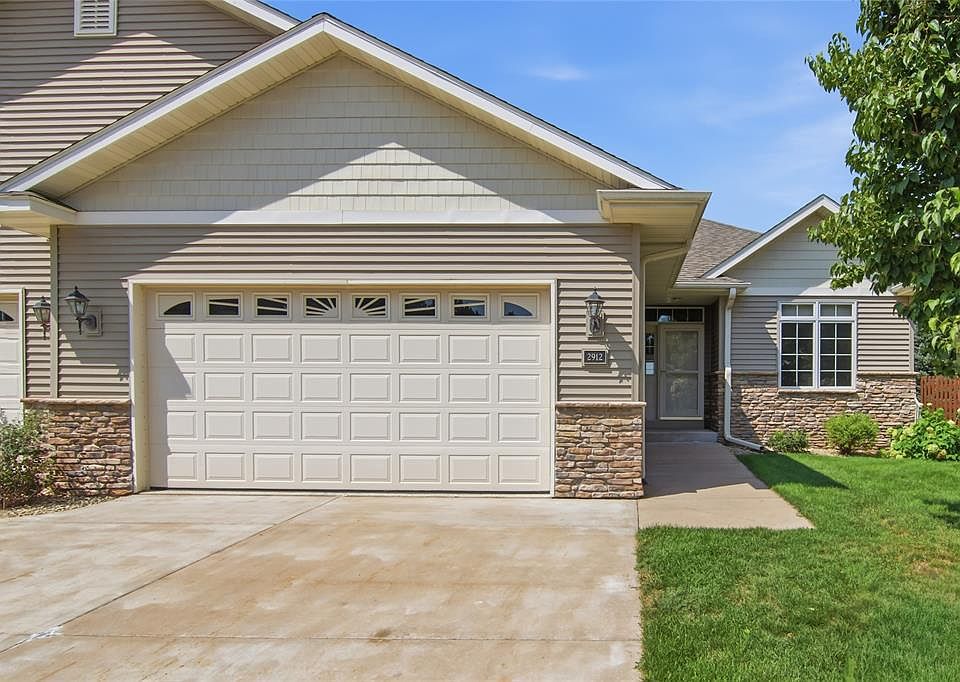 1st image of 2912 Putnam Glen Place