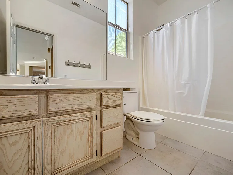 946 Saddle Horn Dr — Photo 24