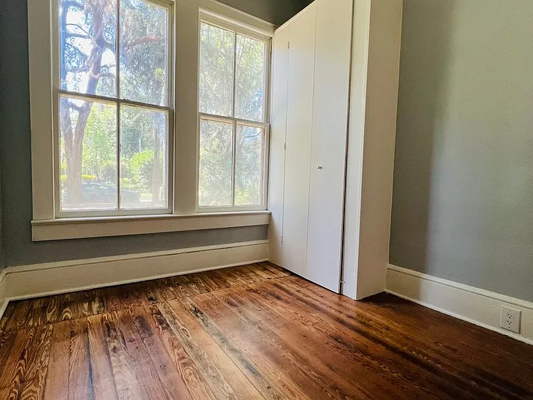 414 NE 5th Ave — Photo 14