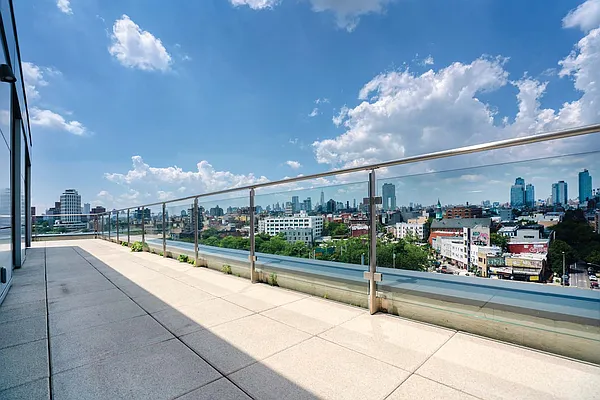 Rented by Cyberapts Management | media 14