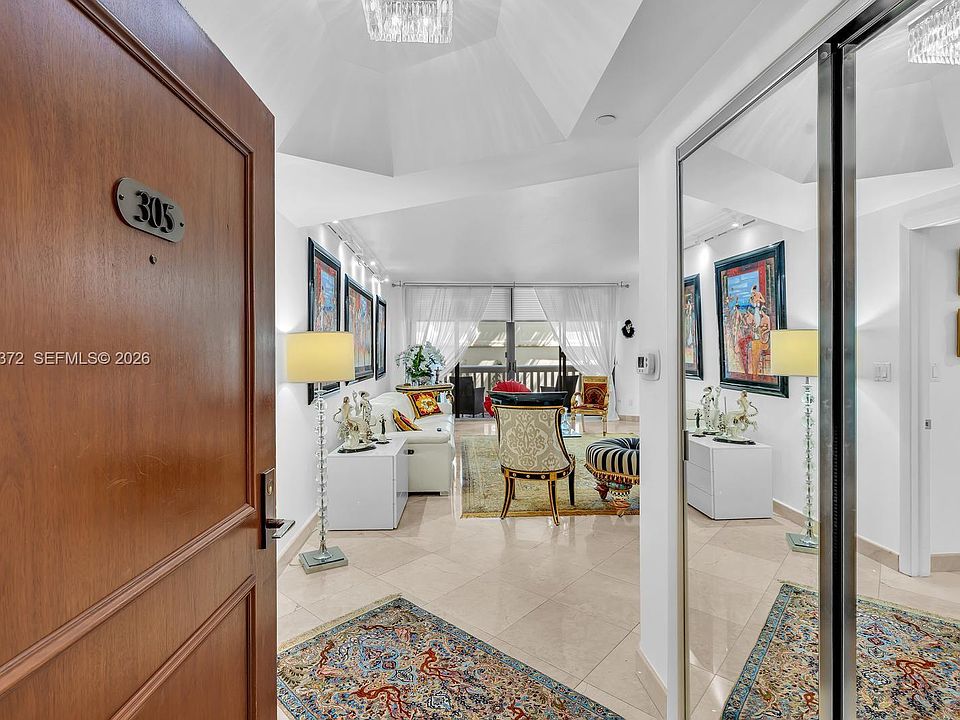 1st image of 2000 Island Blvd APT 305