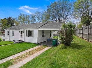 195 James St, Christiansburg, VA 24073