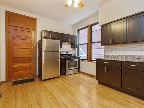 2nd image of 2343 W Iowa St #1N