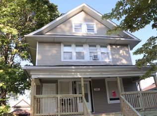 835 S 16th Ave, Maywood, IL