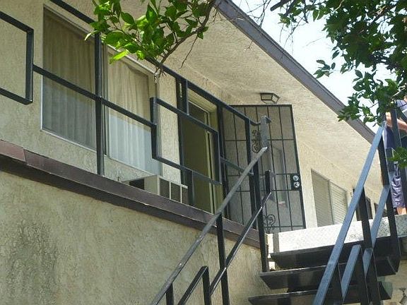 Bldg front