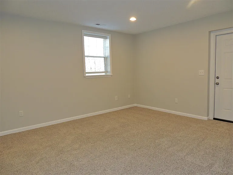 4 Weston Ln — Photo 20