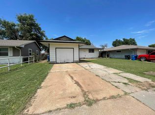 2130 E Cedar Ave, Enid, OK 73701