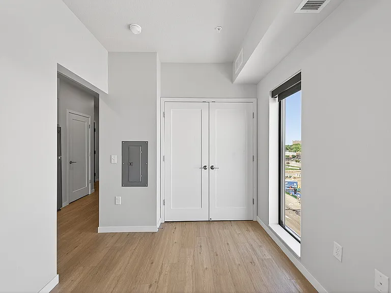 24_427_Snelling24_mls