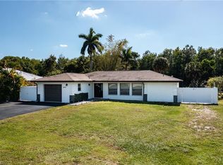 4572 32nd Ave SW, Naples, FL 34116