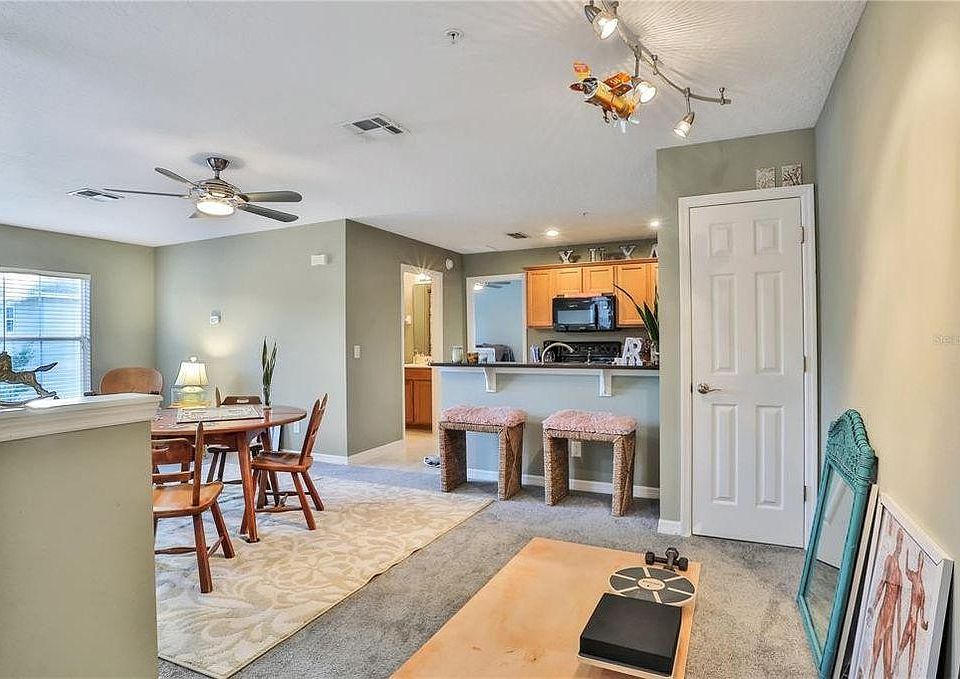 1st image of 2868 Stanfield Ave
