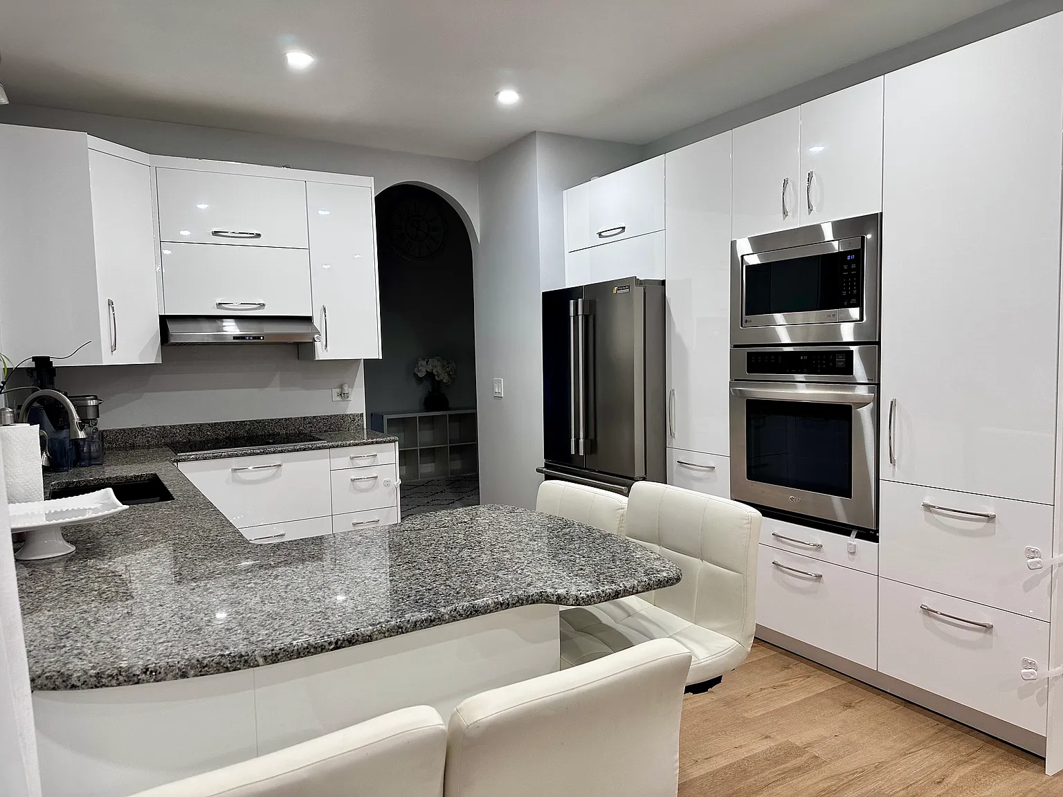 507 Sierra Pl — Photo 2