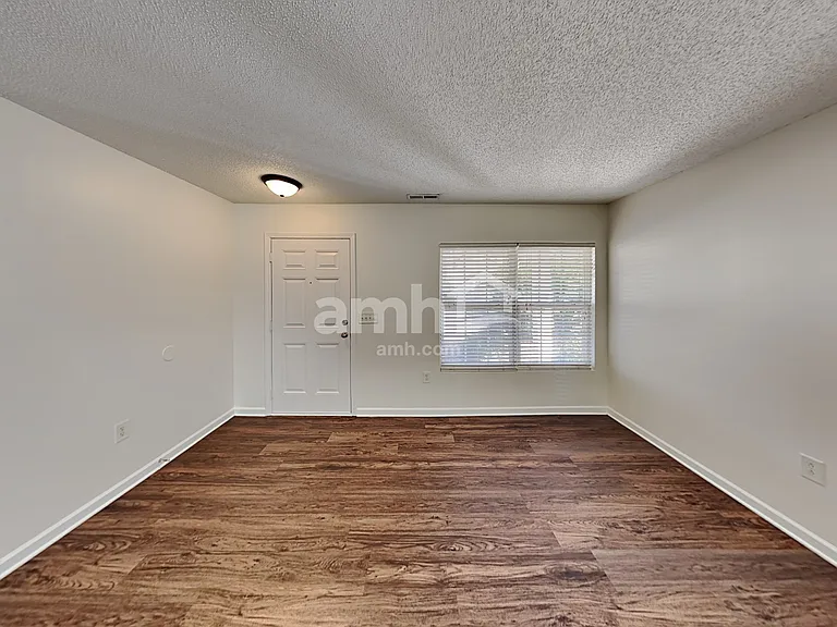 441 Tribune Dr — Photo 7
