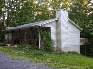 43 Black Twig Rd, Linden, VA 22642