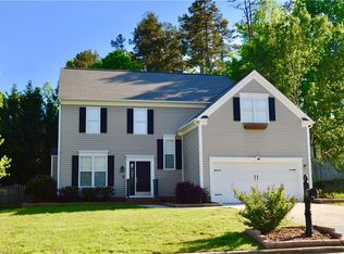 4004 Tutbury Dr, Jamestown, NC 27282