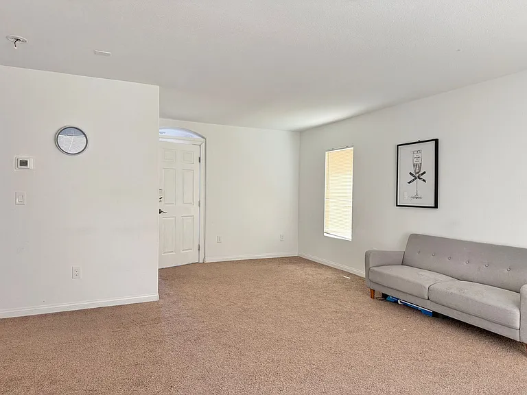 7777 Westwind Rd — Photo 3
