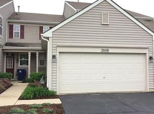 2808 Rutland Cir, Naperville, IL 60564