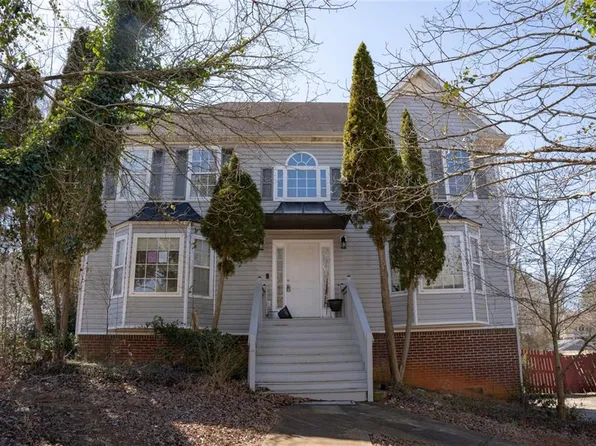 19 Kacey Ct, Powder Springs, GA 30127