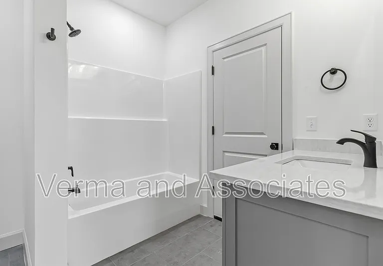 920 Trestle Ln — Photo 20