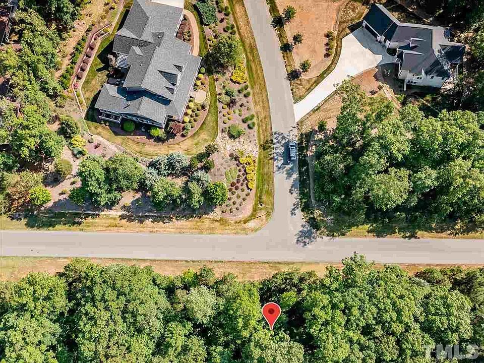 1st image of 793 Berry Patch Ln