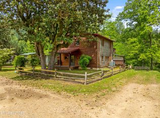 8513 E Lamar Alexander Pkwy, Townsend, TN 37882