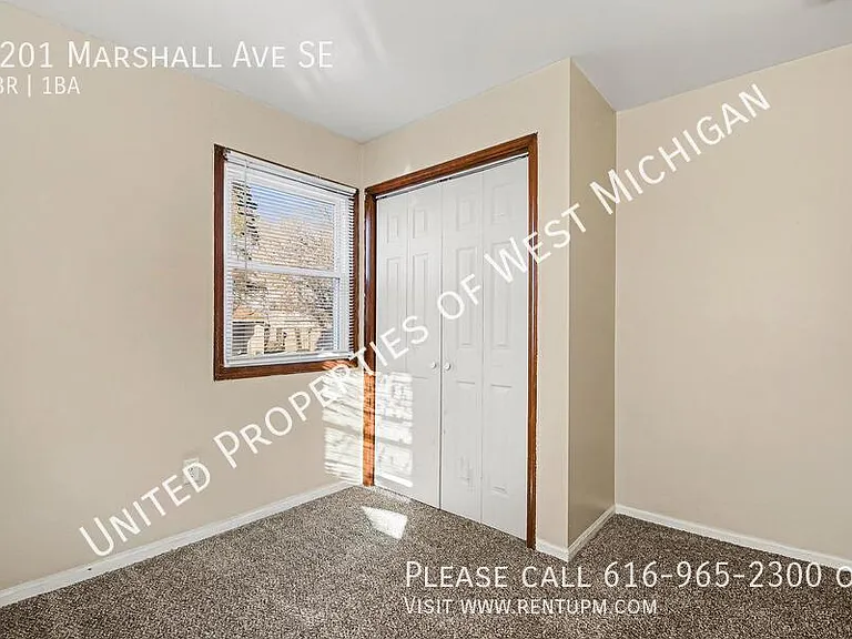 3201 Marshall Ave SE — Photo 9
