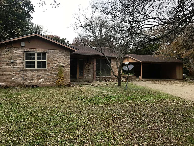 13001 Woodway Dr — Photo 1