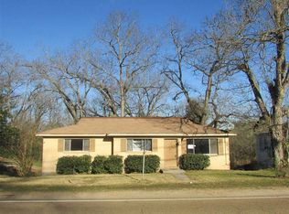 303 Jackson St, Edwards, MS 39066