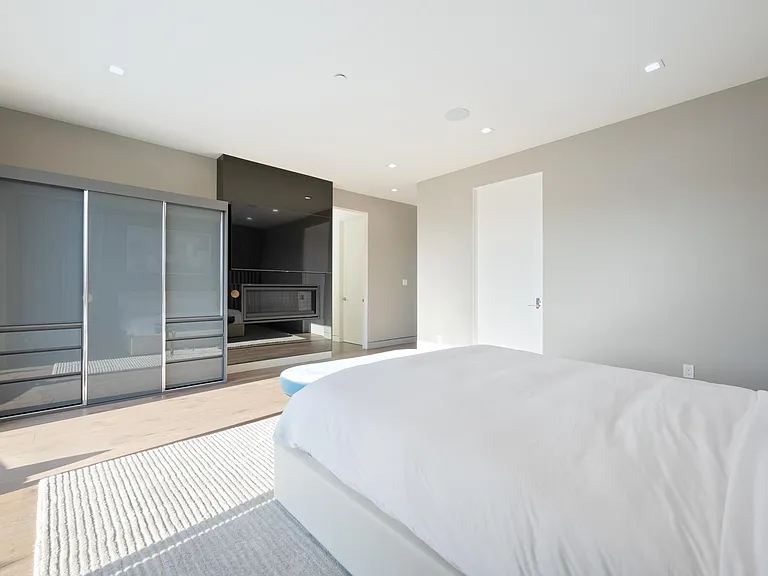 Ample closet space and natural light
