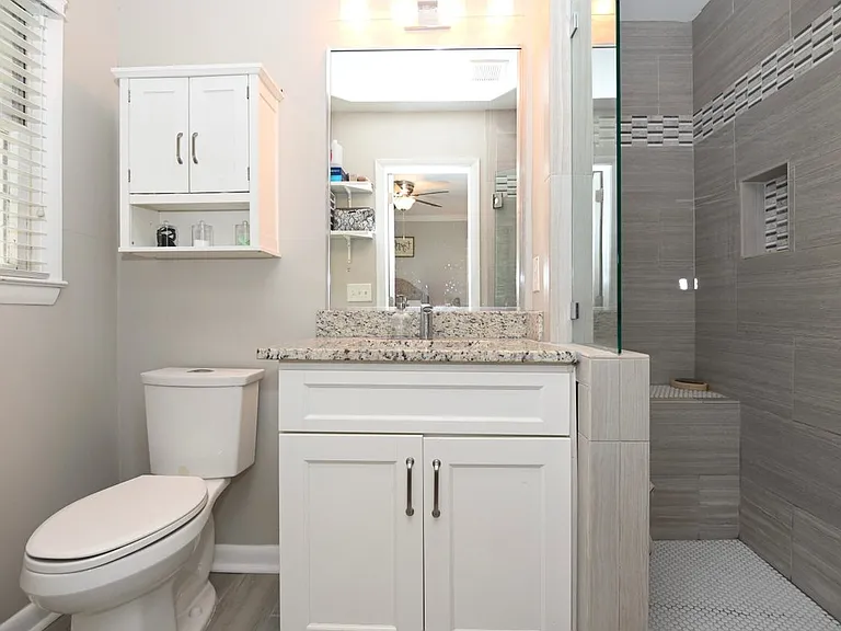 2260 Pinecliff Dr NE — Photo 12