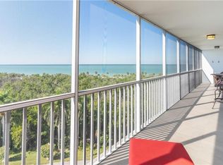 3 Bluebill Ave APT 801, Naples, FL 34108