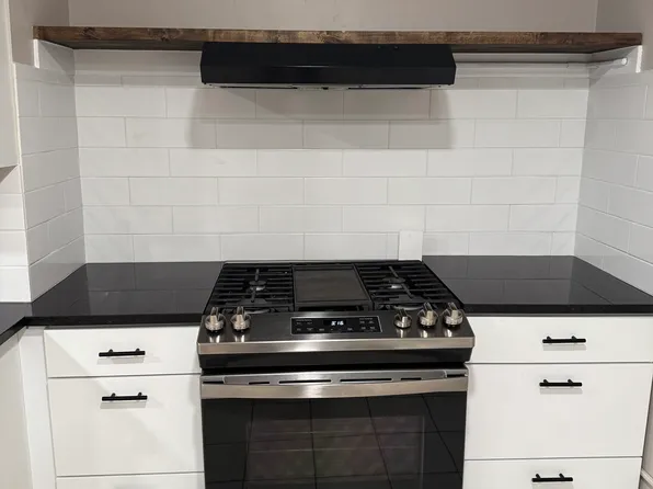 9 Washington Pl Floor Basement, Troy, NY 12180